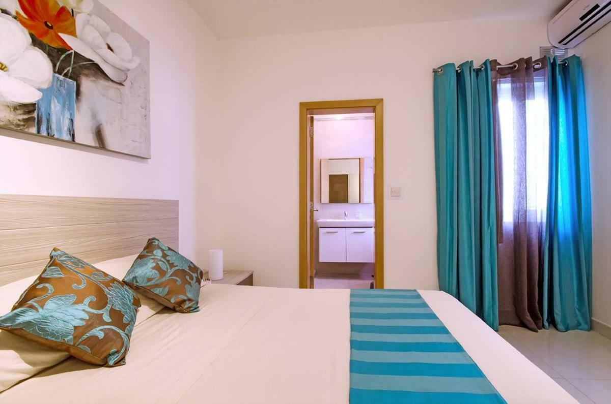 Crescent Court F Apartment เซนต์พอลส์เบย์ ภายนอก รูปภาพ