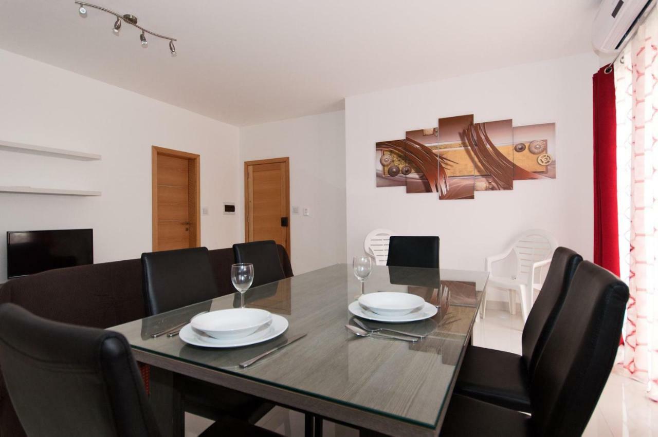 Crescent Court F Apartment เซนต์พอลส์เบย์ ภายนอก รูปภาพ